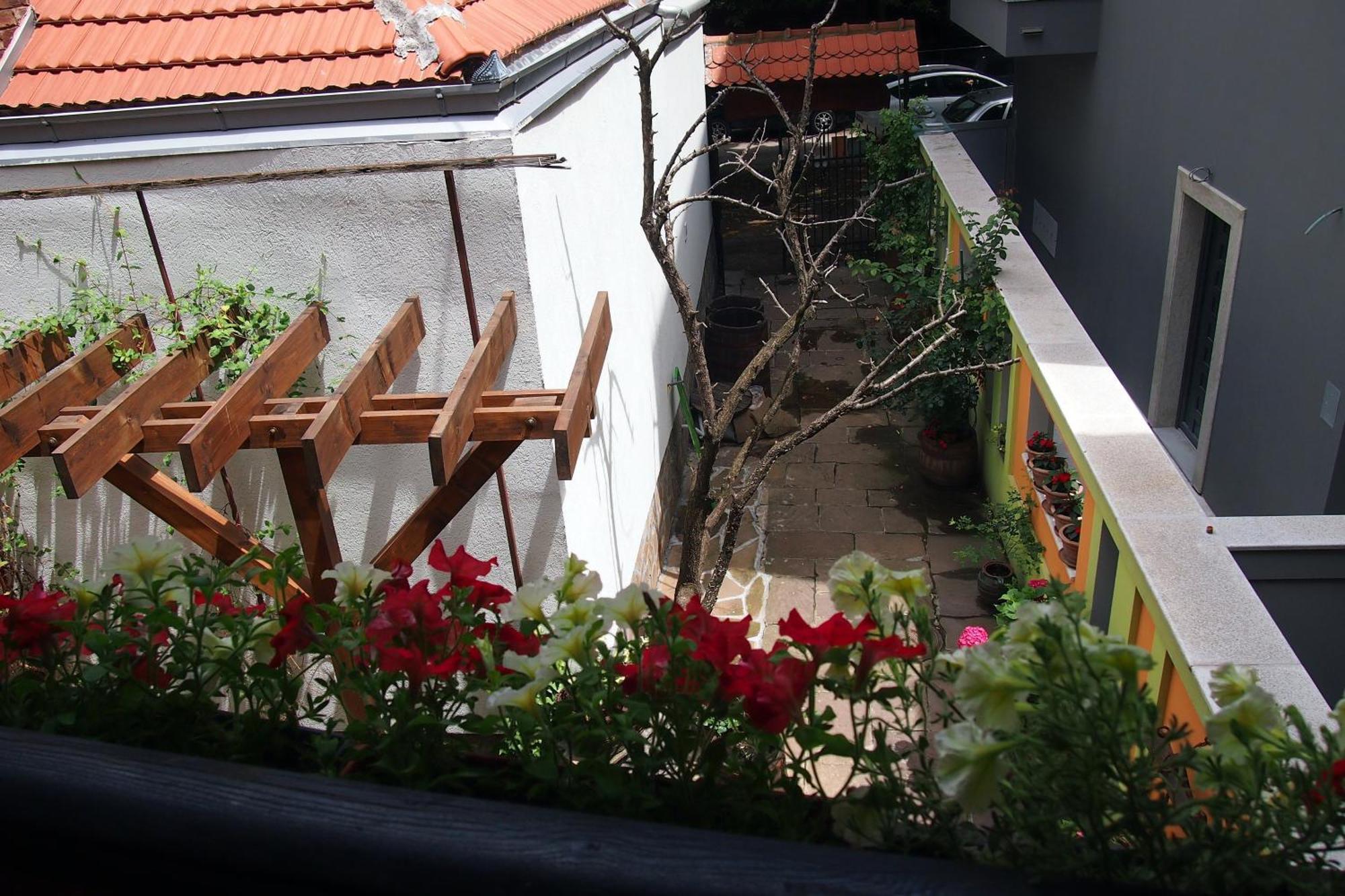 Guest Accommodation Etno Konak Tasana Nis Exterior foto